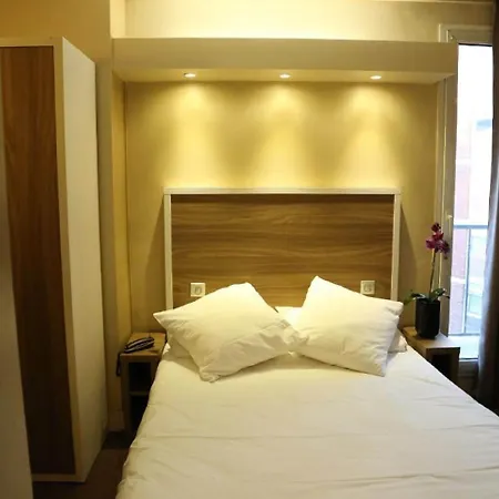 Grand Nouvel Opera Hotel
